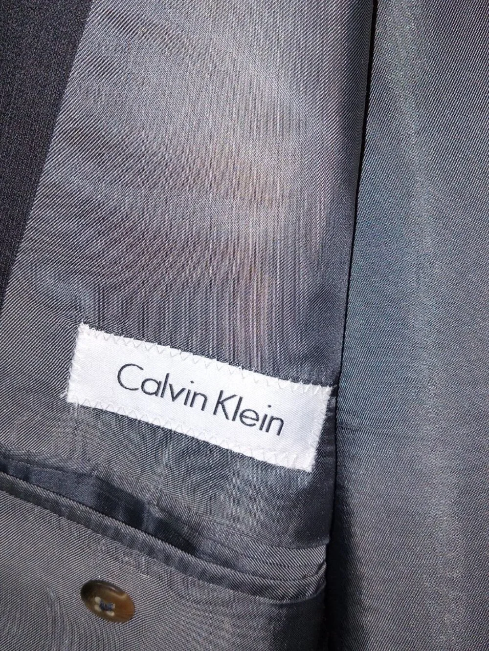 Vintage Calvin Klein 100% Wool Suit 46R 40x32 Black 3 Button Formal Business